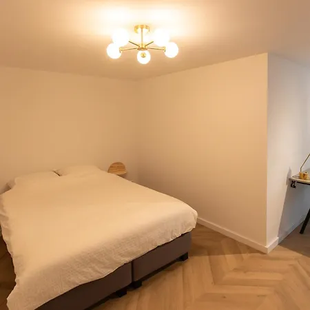 6 Persons Luxury In Citycentre Breda