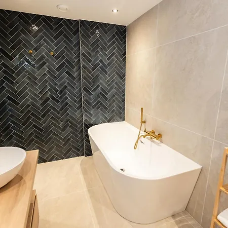 6 Persons Luxury In Citycentre *