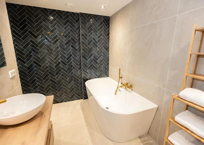 6 Persons Luxury In Citycentre *