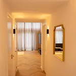 6 Persons Luxury In Citycentre